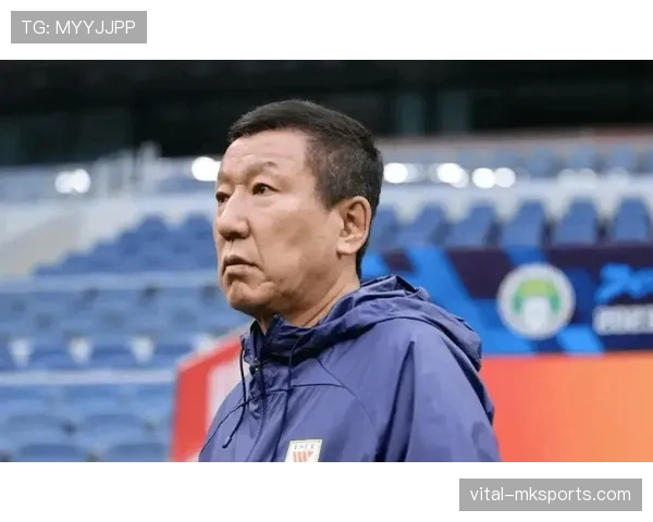 崔康熙详解山东泰山战术调整,球队新赛季备战状态显著回暖 崔康熙详解山东泰山战术调整,球队新赛季备战状态显著回暖