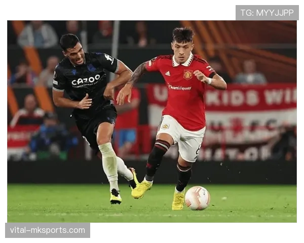 奥纳纳纵向带球推进能力及其战术价值解析 奥纳纳纵向带球推进能力及其战术价值解析