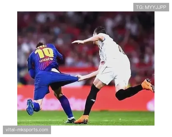 干扰对方视线算犯规吗？足球规则如何界定这类行为